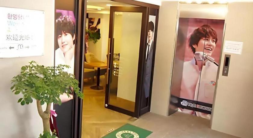 เมียงดง มอม เฮาส์ Hotel โซล ภายนอก รูปภาพ