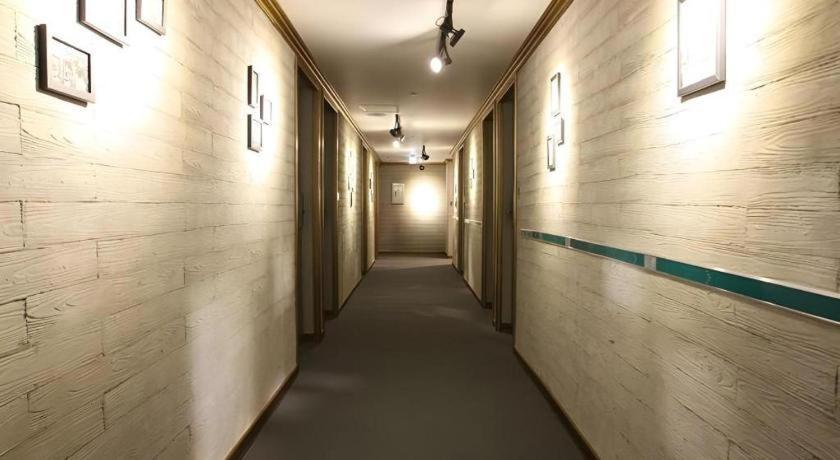เมียงดง มอม เฮาส์ Hotel โซล ภายนอก รูปภาพ